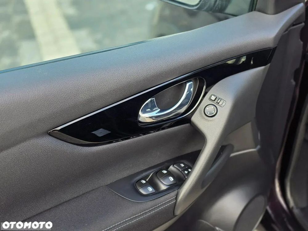 Nissan Qashqai 1.2 DIG-T Tekna - 16