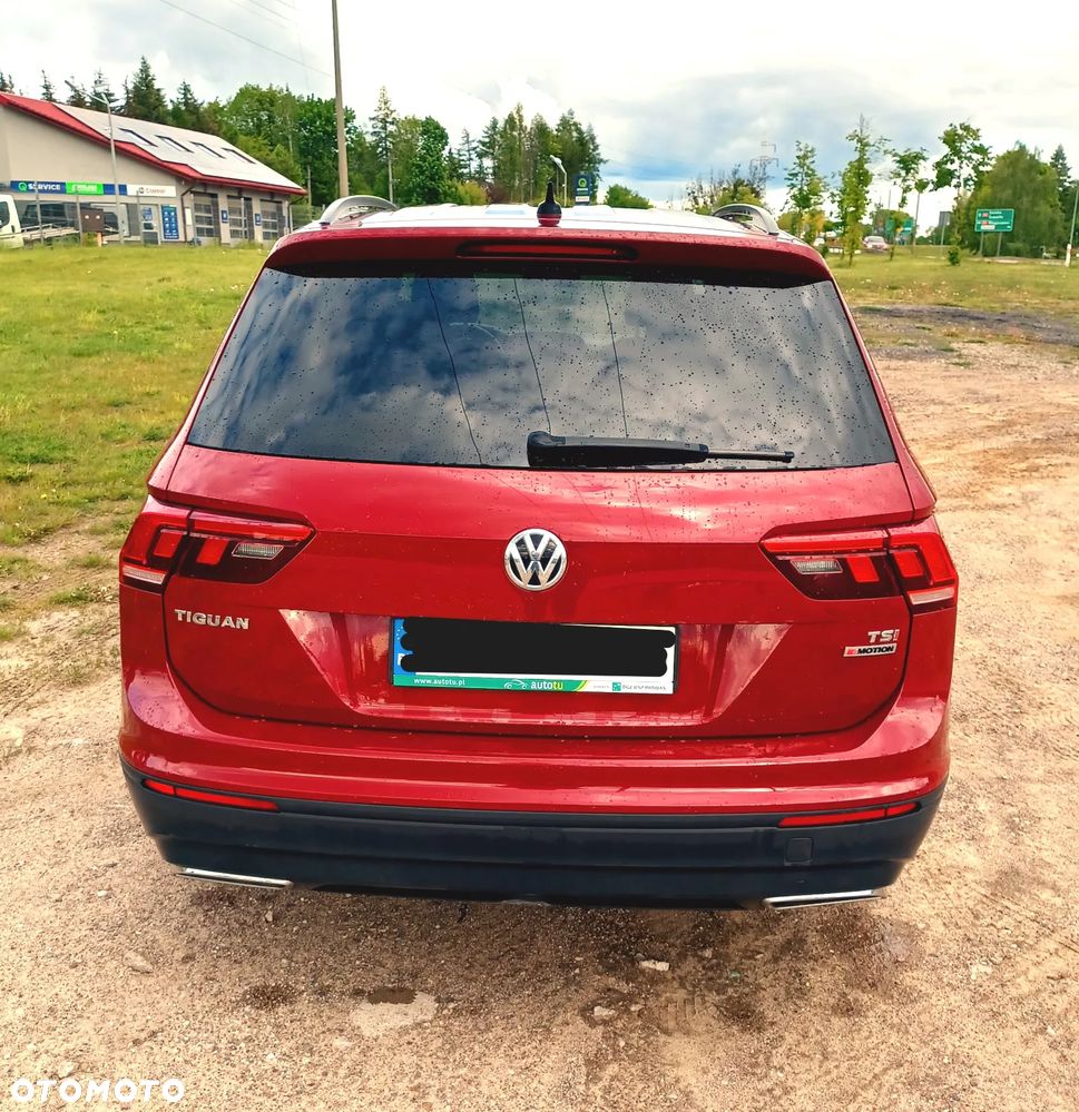 Volkswagen Tiguan - 4