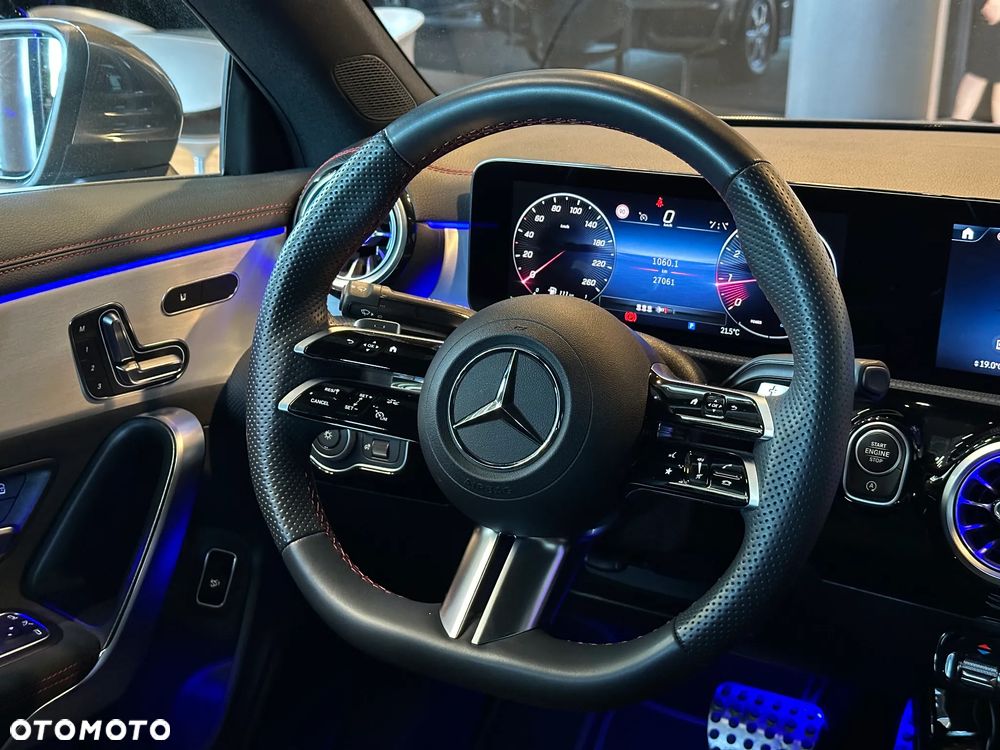 Mercedes-Benz CLA 200 AMG Line 7G-DCT - 10