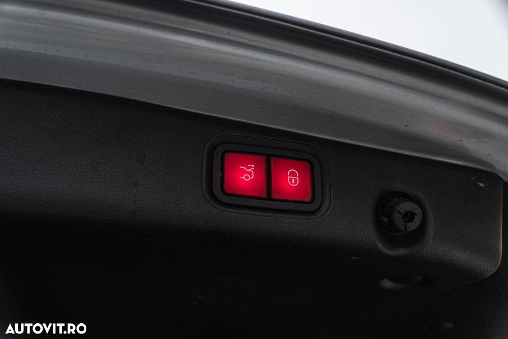 Mercedes-Benz E 200 d 9G-TRONIC AMG Line - 26