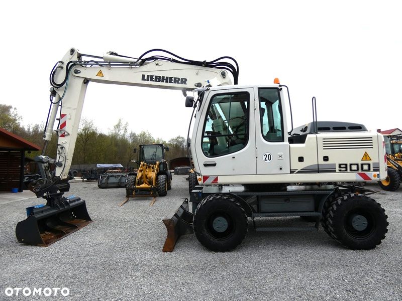 Liebherr A900C Z Niemiec / Super Stan / gotowa do pracy / - 6