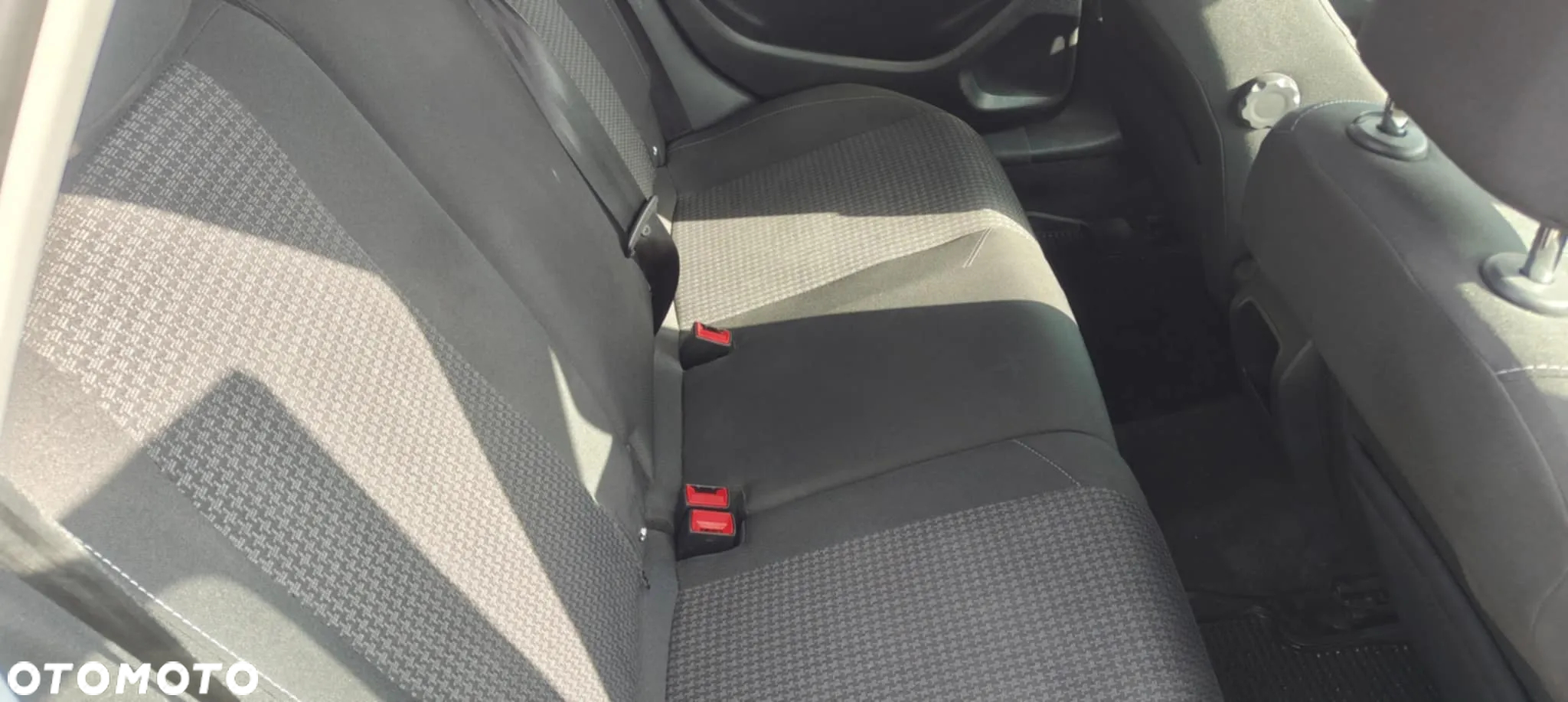 Peugeot 308 1.2 PureTech Style S&S - 22
