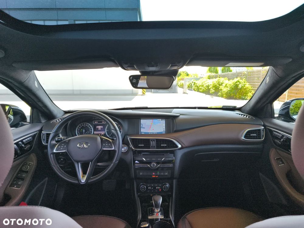 Infiniti QX30 2.2d Premium Tech AWD 7DCT - 29