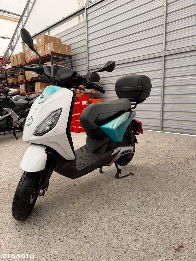 Piaggio Inny - 3