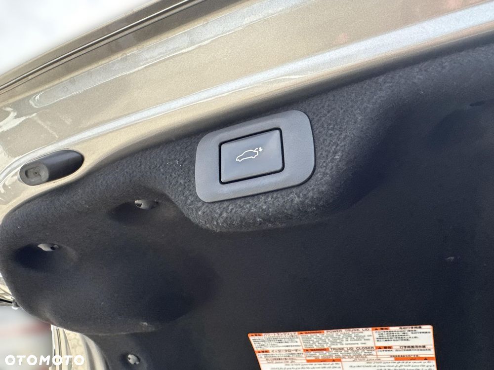 Lexus ES 300h Prestige - 21