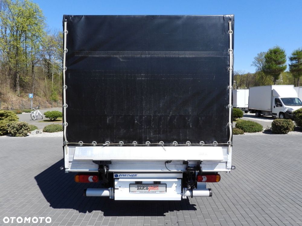 Renault MASTER PLANDEKA WINDA 8 PALET TEMPOMAT LEDY PNEUMATYKA KLIMATYZACJA  165KM - 13