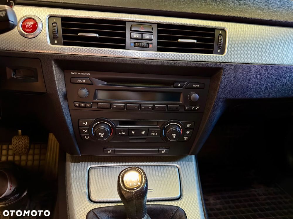 BMW Seria 3 - 22