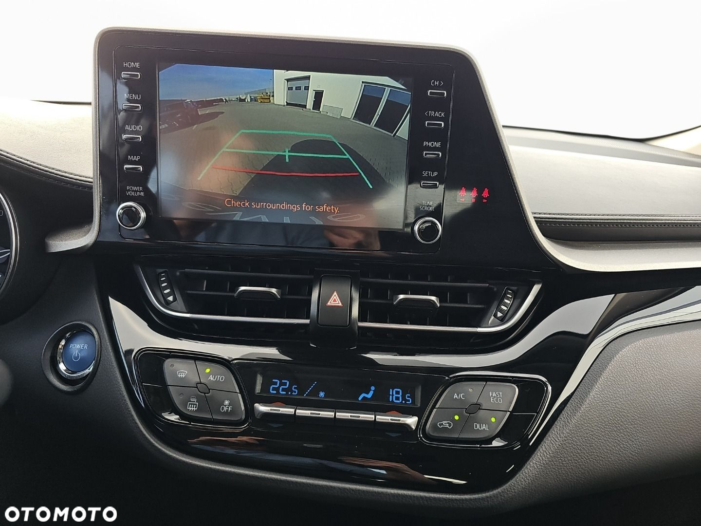 Toyota C-HR - 15