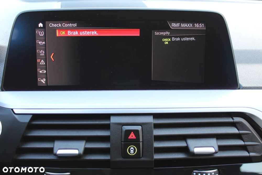 BMW X3 xDrive20d - 28