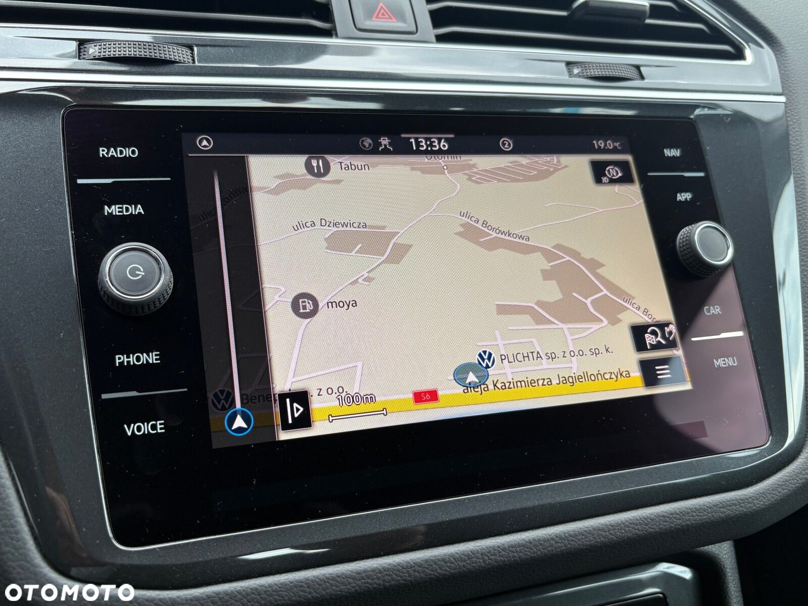Volkswagen Tiguan 2.0 TDI SCR Elegance DSG - 32
