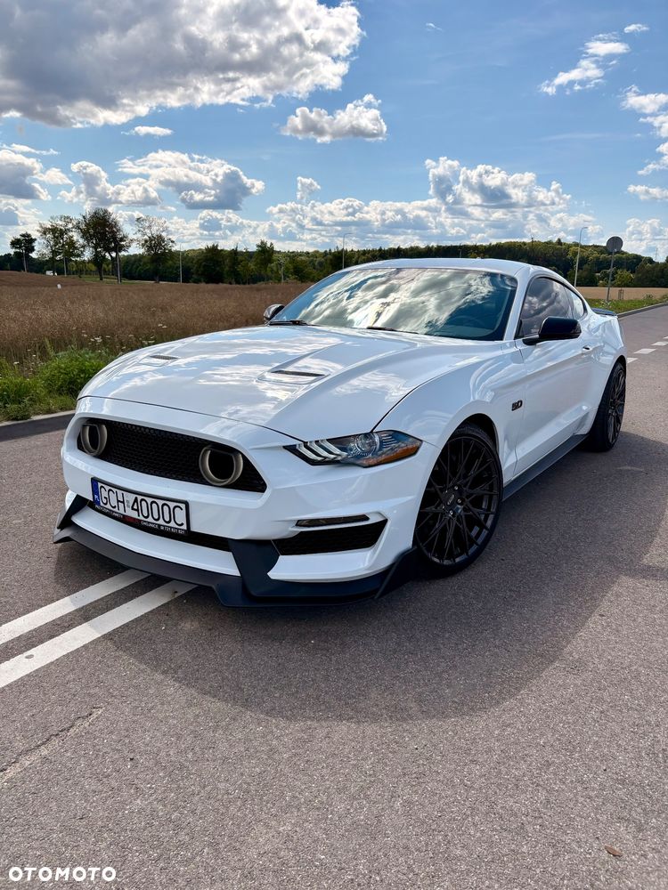 Ford Mustang - 2