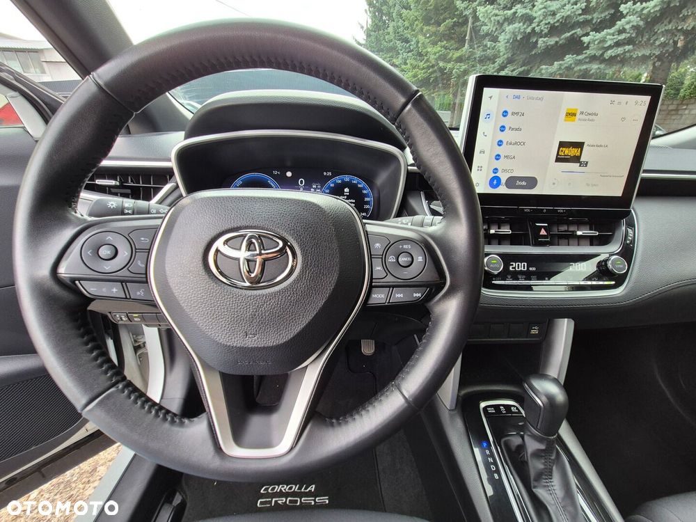 Toyota Corolla Cross 2.0 Hybrid Comfort - 10