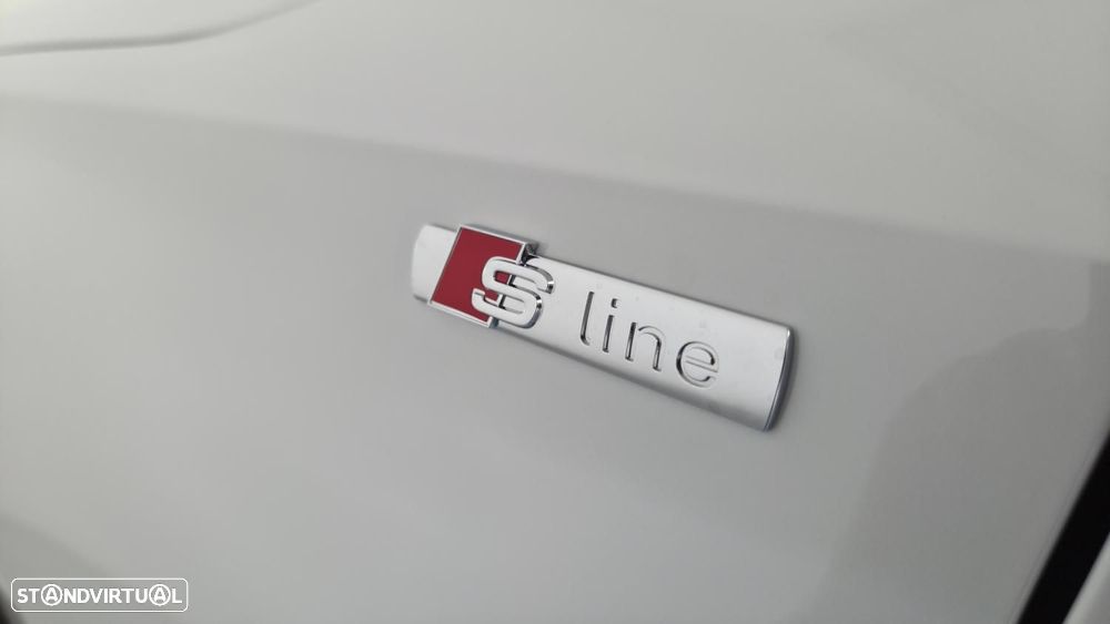 Audi A3 Sportback 30 TFSI S line S tronic - 11