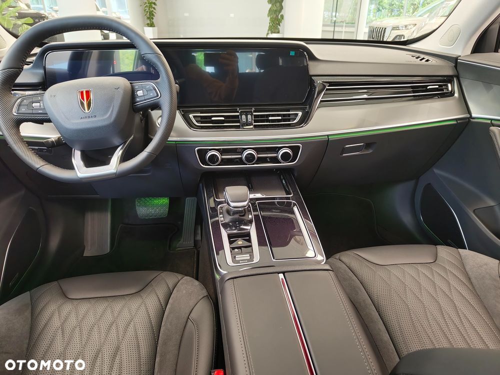 Hongqi HS5 2.0T Executive AWD - 21