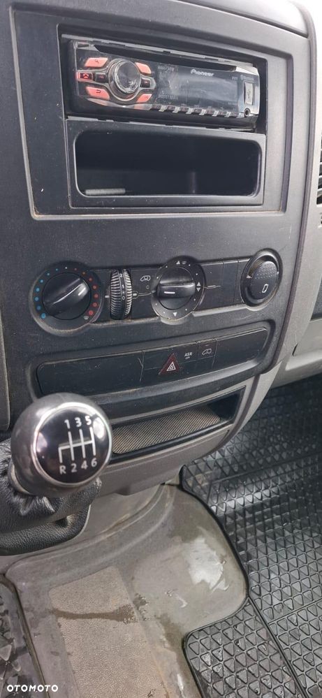 Volkswagen Crafter - 7