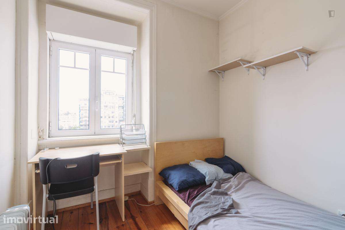 Quarto - localizado em Entrecampos Lisbon - Grande imagem: 3/14