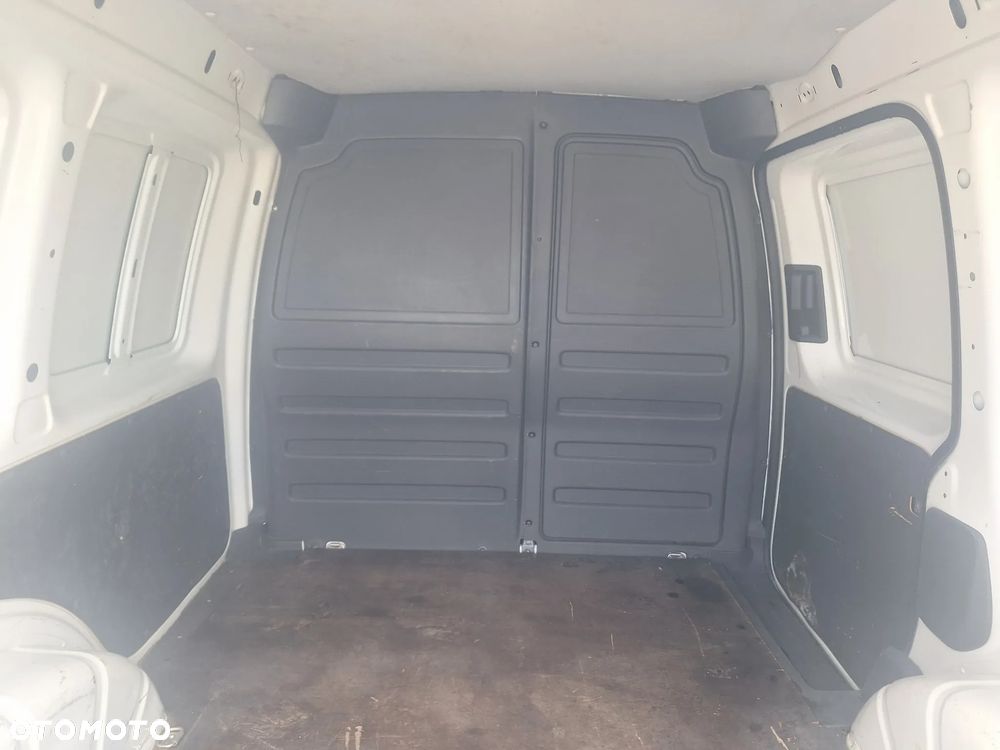 Volkswagen Caddy Trendline BMT - 7