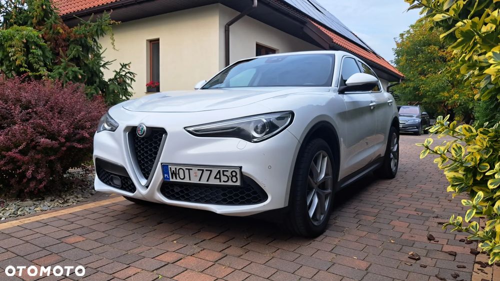 Alfa Romeo Stelvio 2.0 Turbo First Edition Q4 - 12