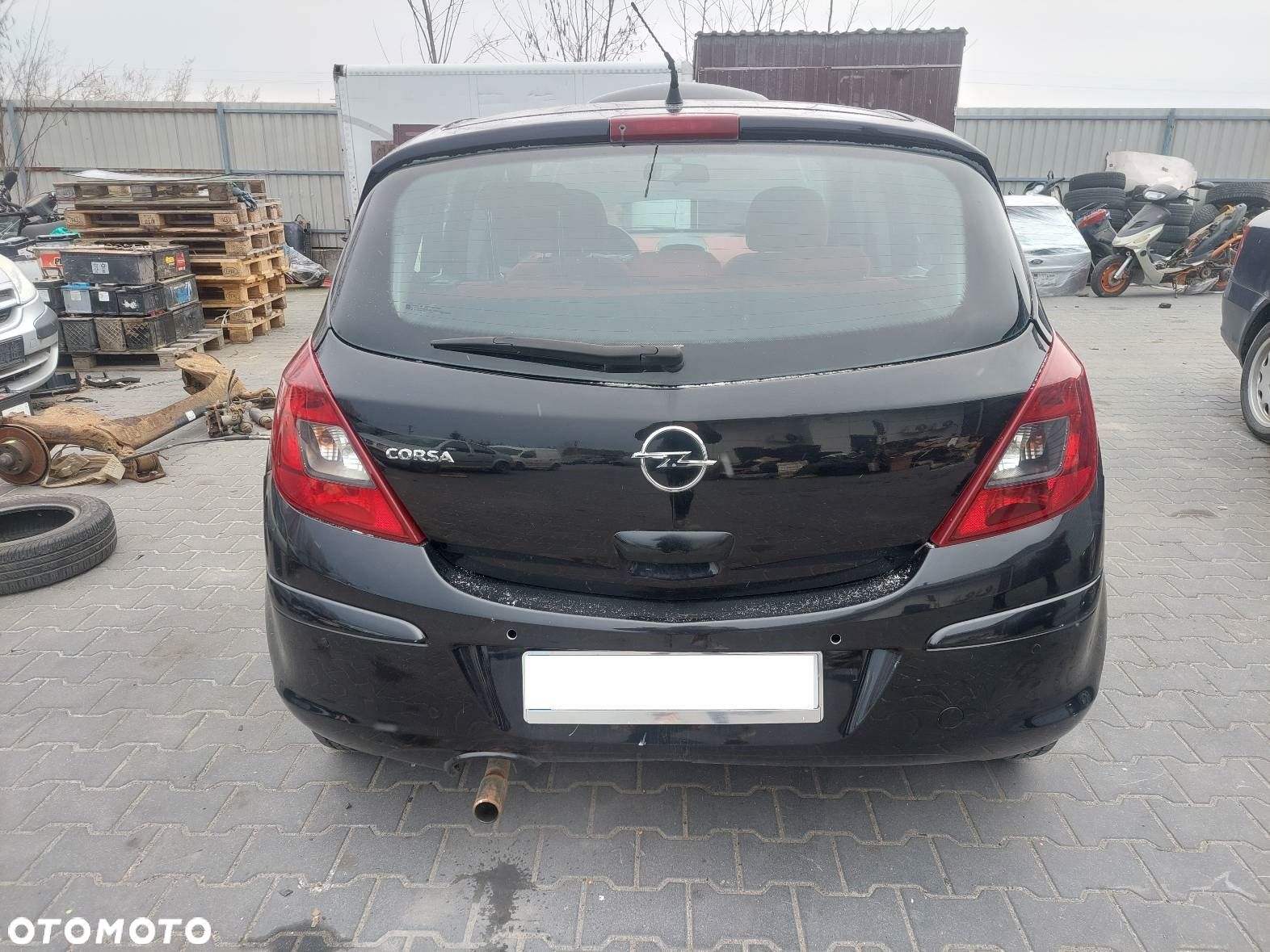 KOMPLETNY TYŁ OPEL CORSA D Z20R - 1