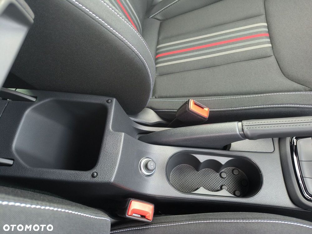 Skoda Kamiq 1.0 TSI Monte Carlo DSG - 36