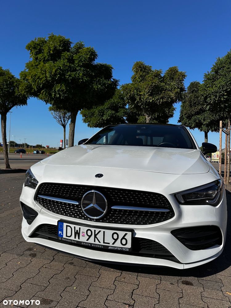 Mercedes-Benz CLA 220 4-Matic AMG Line 7G-DCT - 4