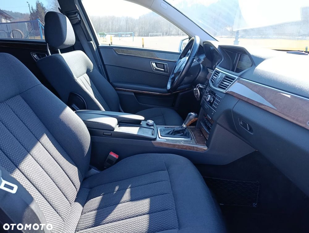 Mercedes-Benz Klasa E 200 Kompressor Automatik Elegance - 18