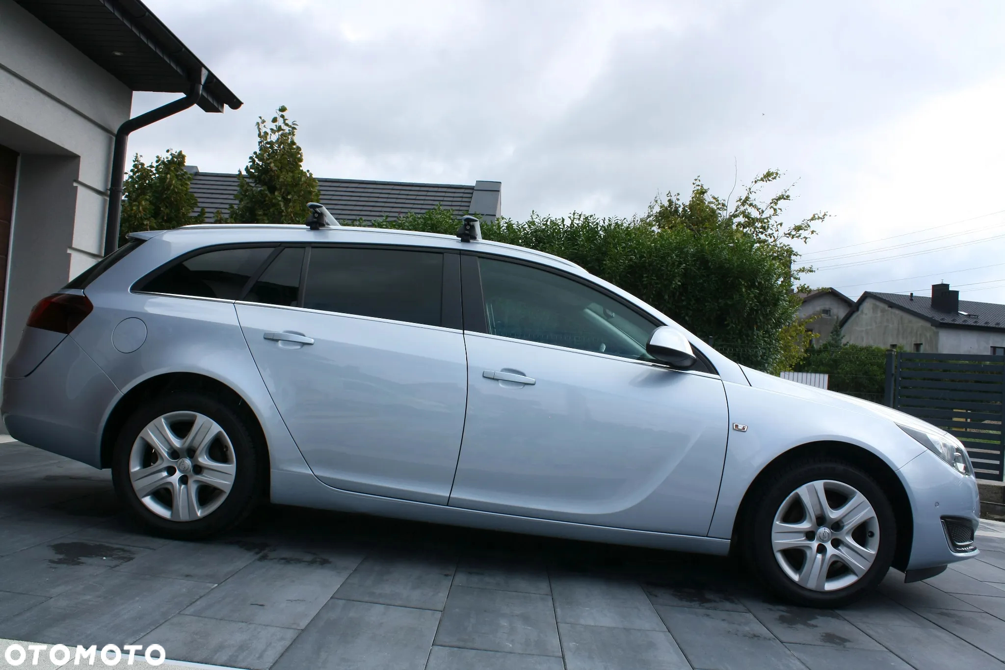 Opel Insignia - 10
