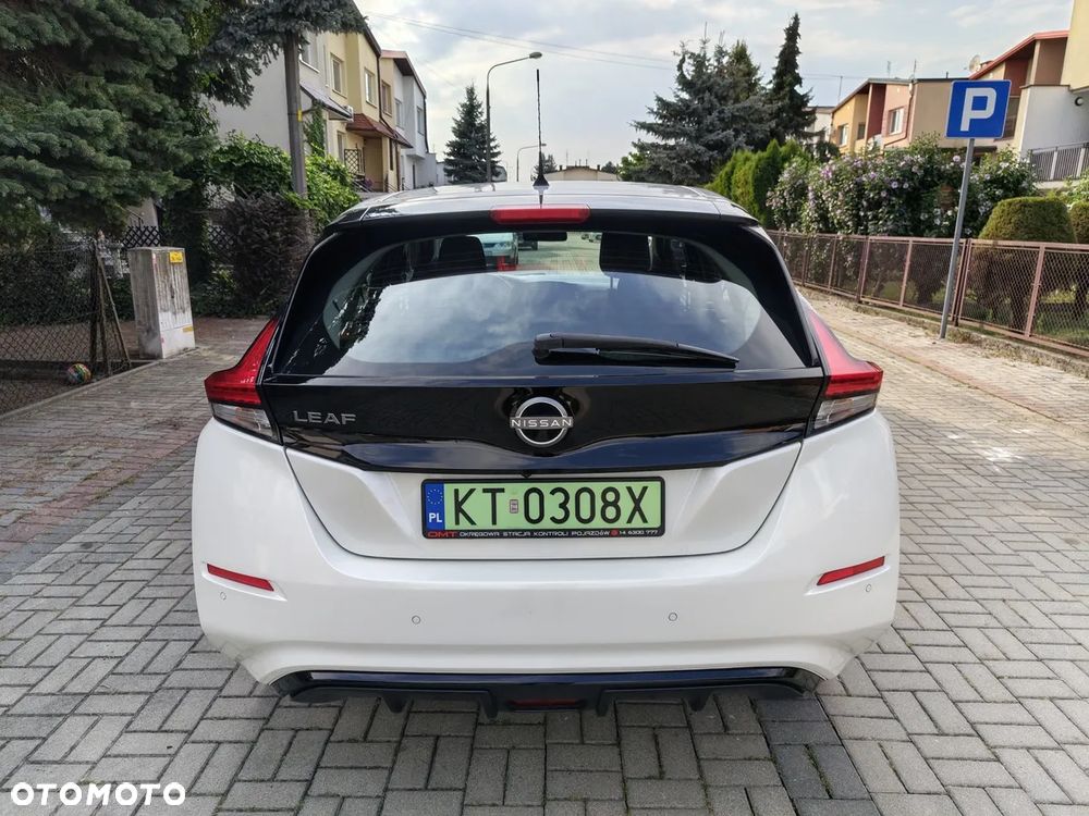 Nissan Leaf 40 kWh Tekna - 23