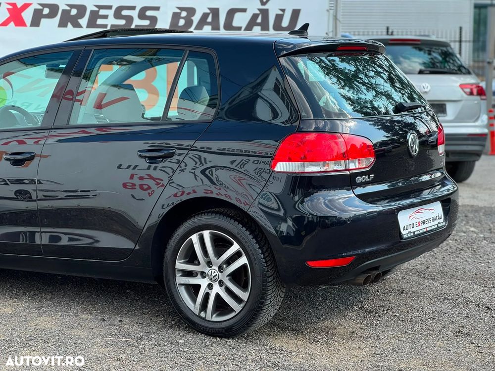 Volkswagen Golf - 19