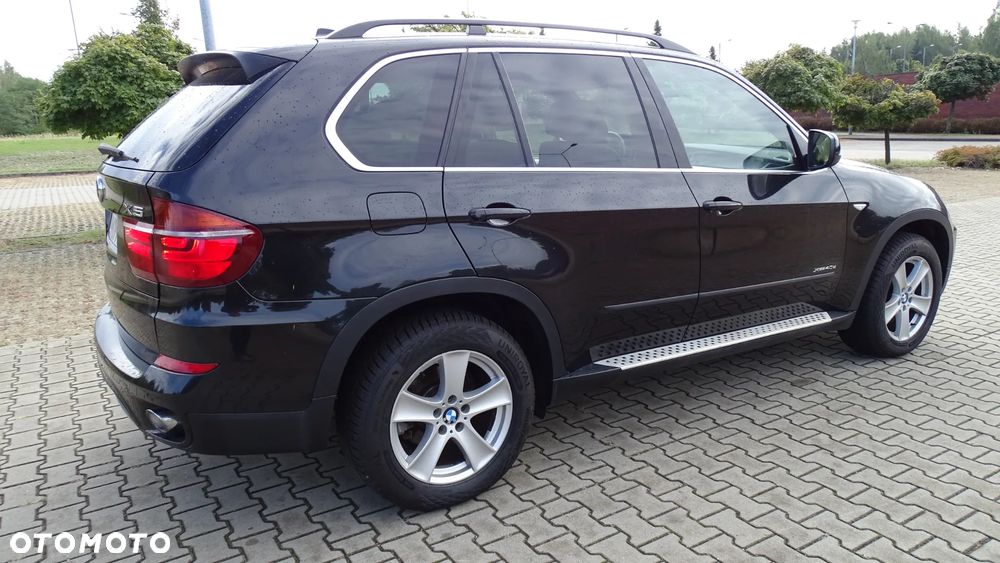 BMW X5 2010 photo 2