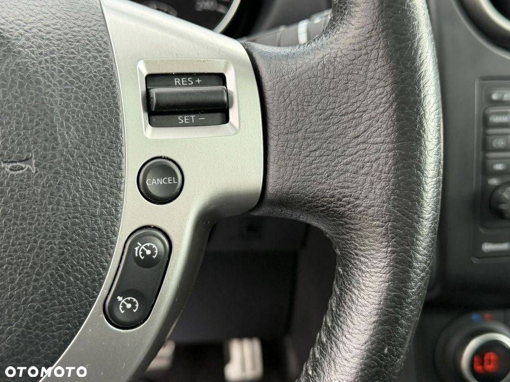 Nissan Qashqai - 24