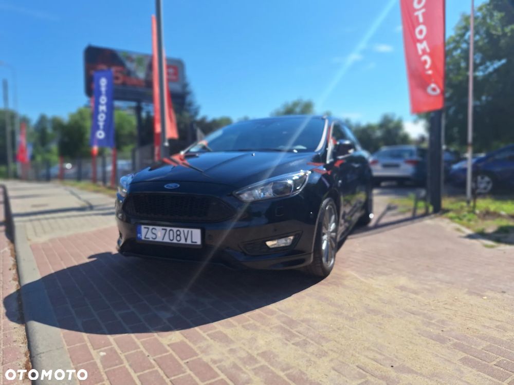 Ford Focus 1.5 EcoBoost ST-Line Black ASS - 4