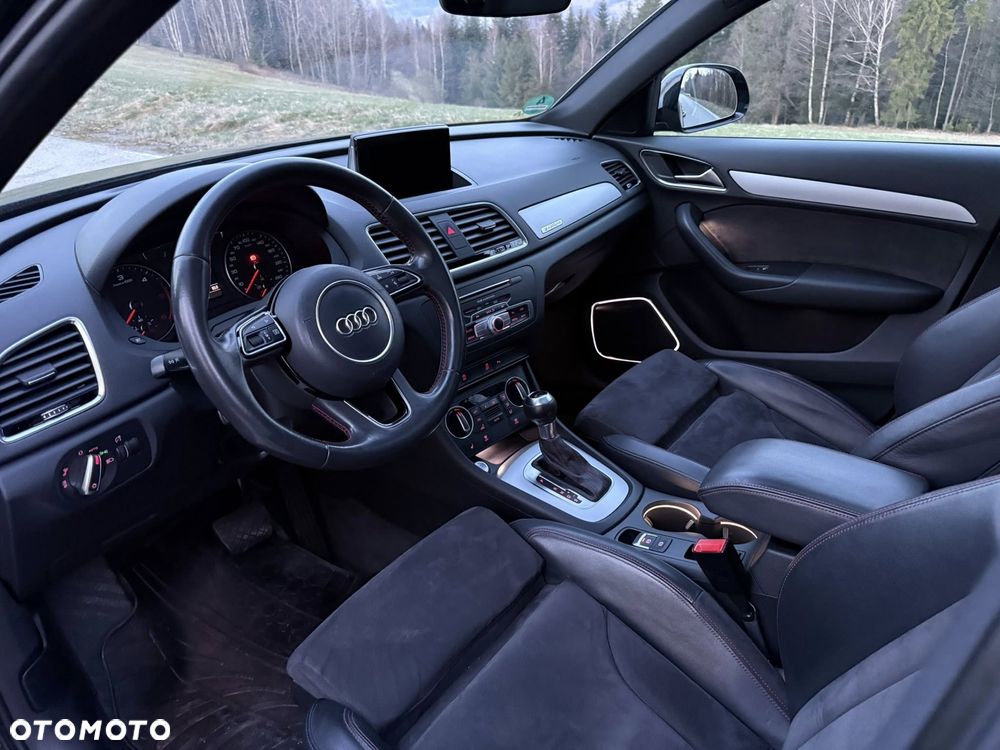 Audi Q3 2.0 TDI Quattro S tronic design - 23