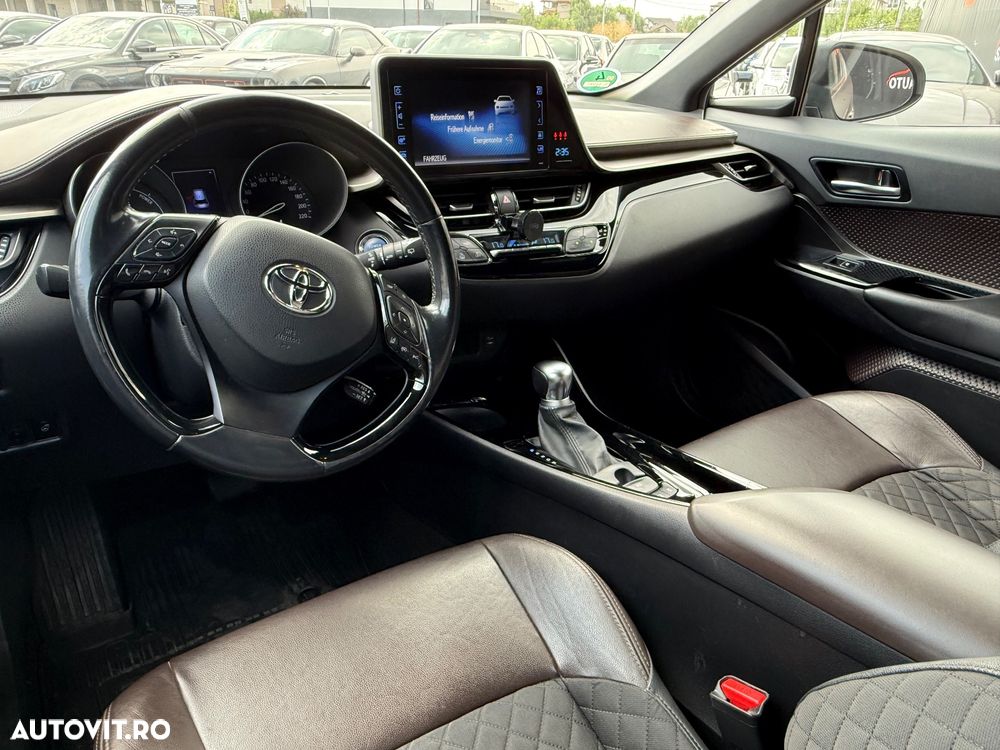 Toyota C-HR - 4