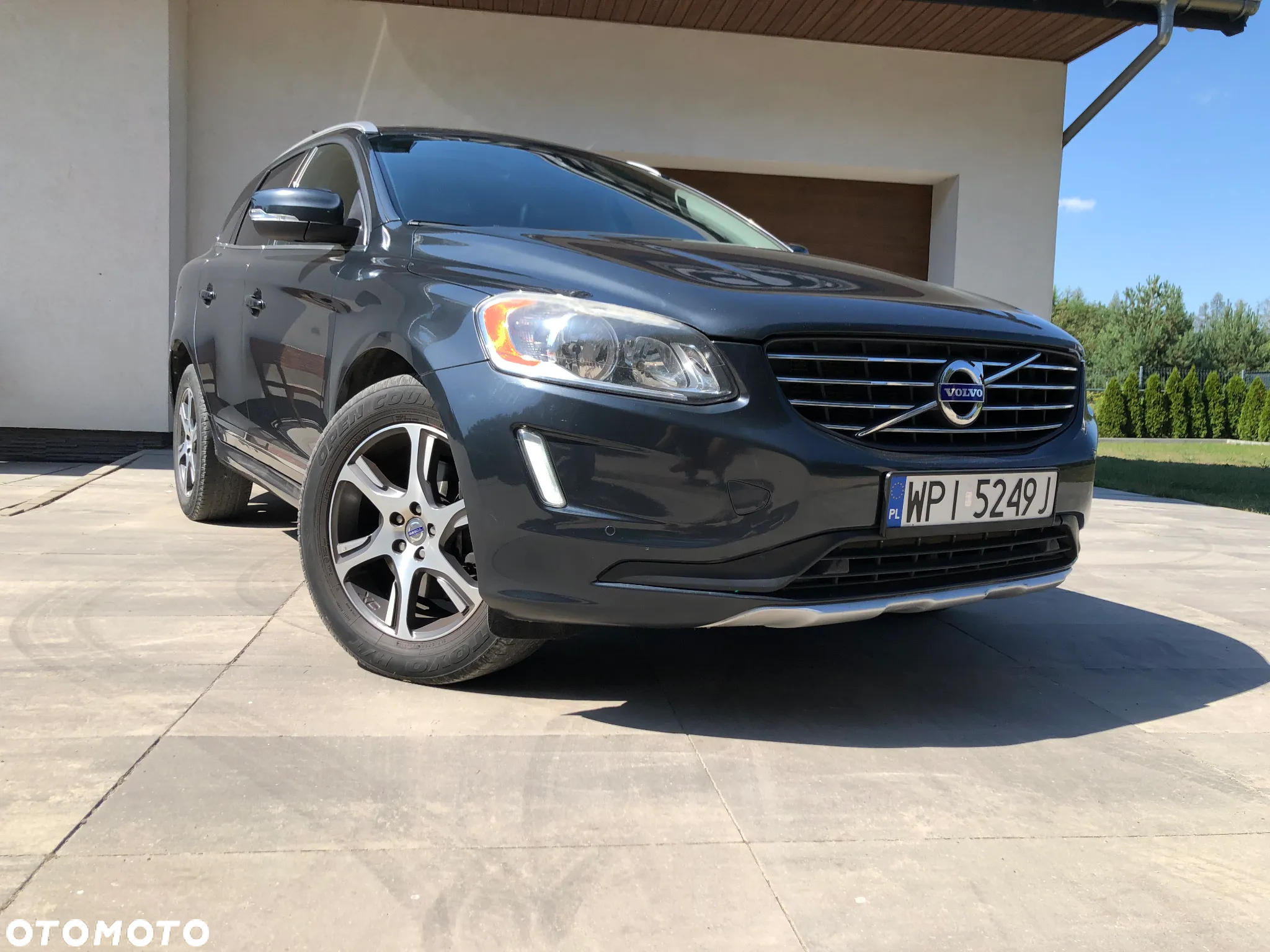 Volvo XC 60 - 4