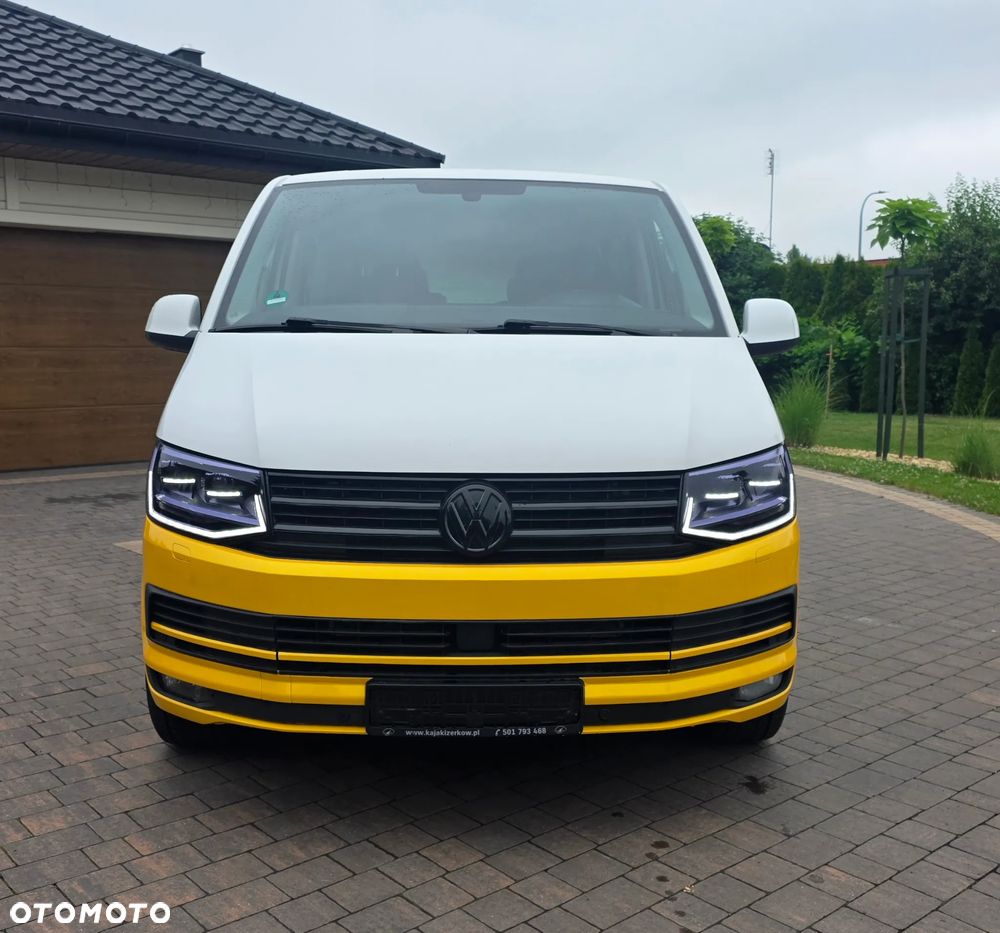 Volkswagen Multivan - 2