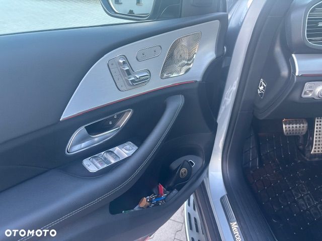 Mercedes-Benz GLE - 12