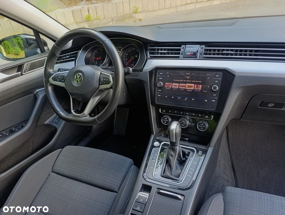 Volkswagen Passat 2.0 TDI EVO Business DSG - 18