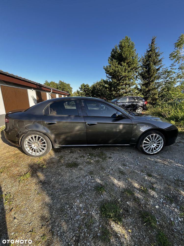 Alfa Romeo 159 - 5