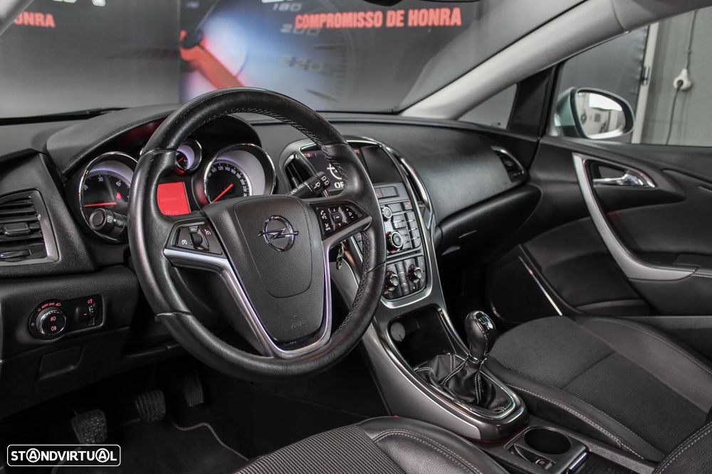 Opel Astra 1.7 CDTi Cosmo - 20