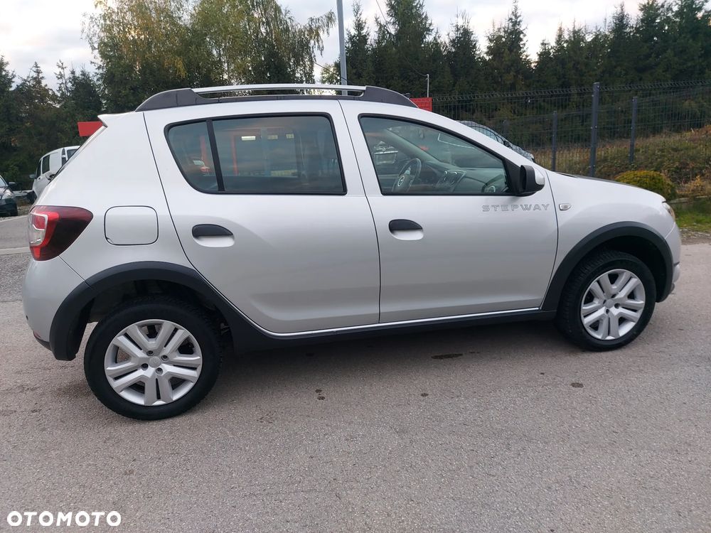 Dacia Sandero Stepway TCe 90 Prestige - 12