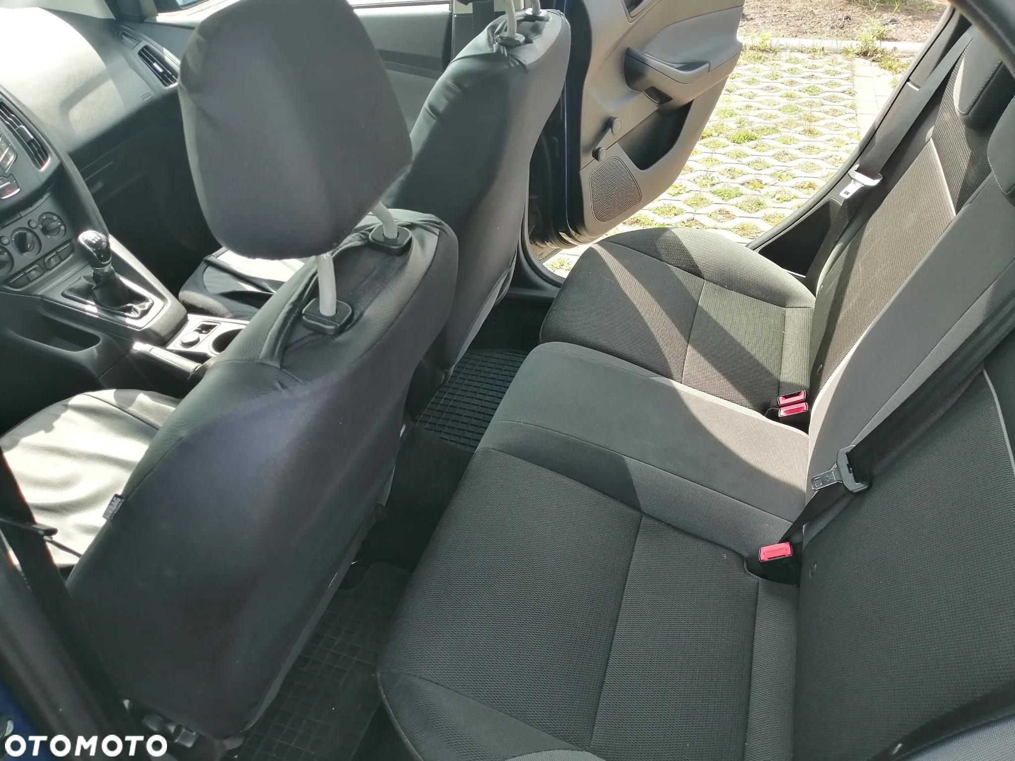 Ford Focus 1.0 EcoBoost Start-Stopp-System Ambiente - 21