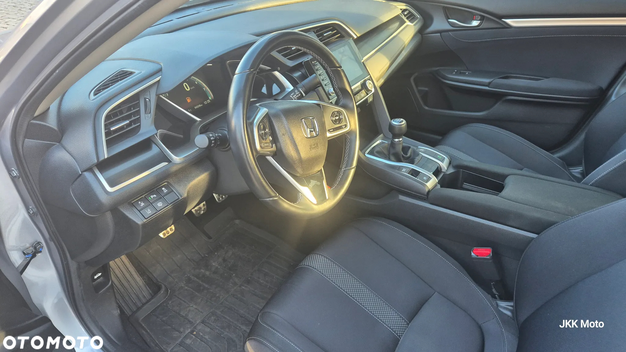 Honda Civic 1.5 T Elegance - 13
