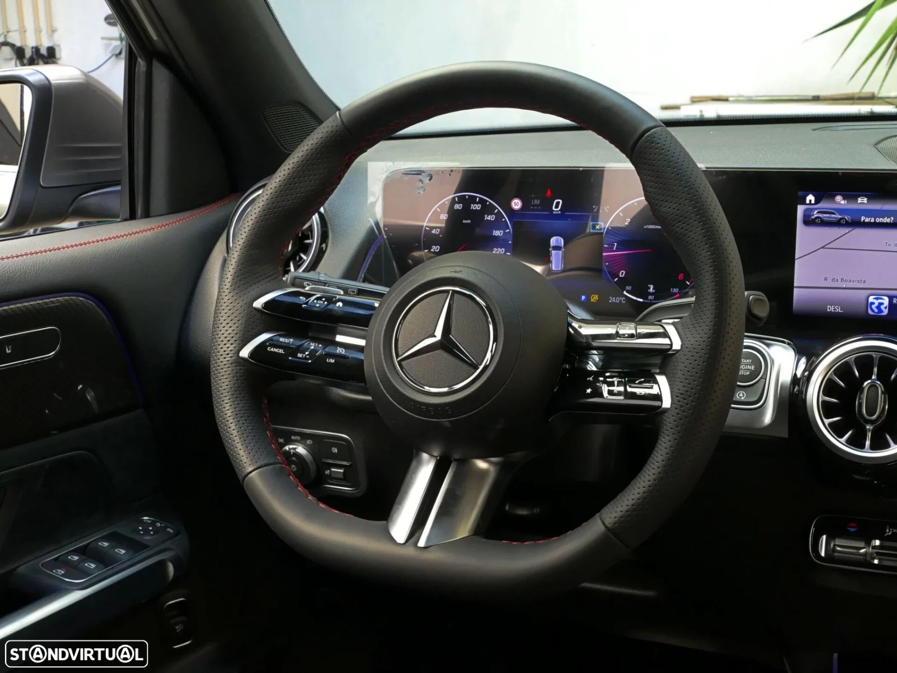 Mercedes-Benz GLB 180 d AMG Line - 27