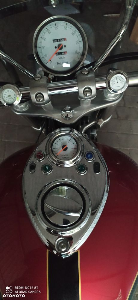 Triumph Speedmaster - 12