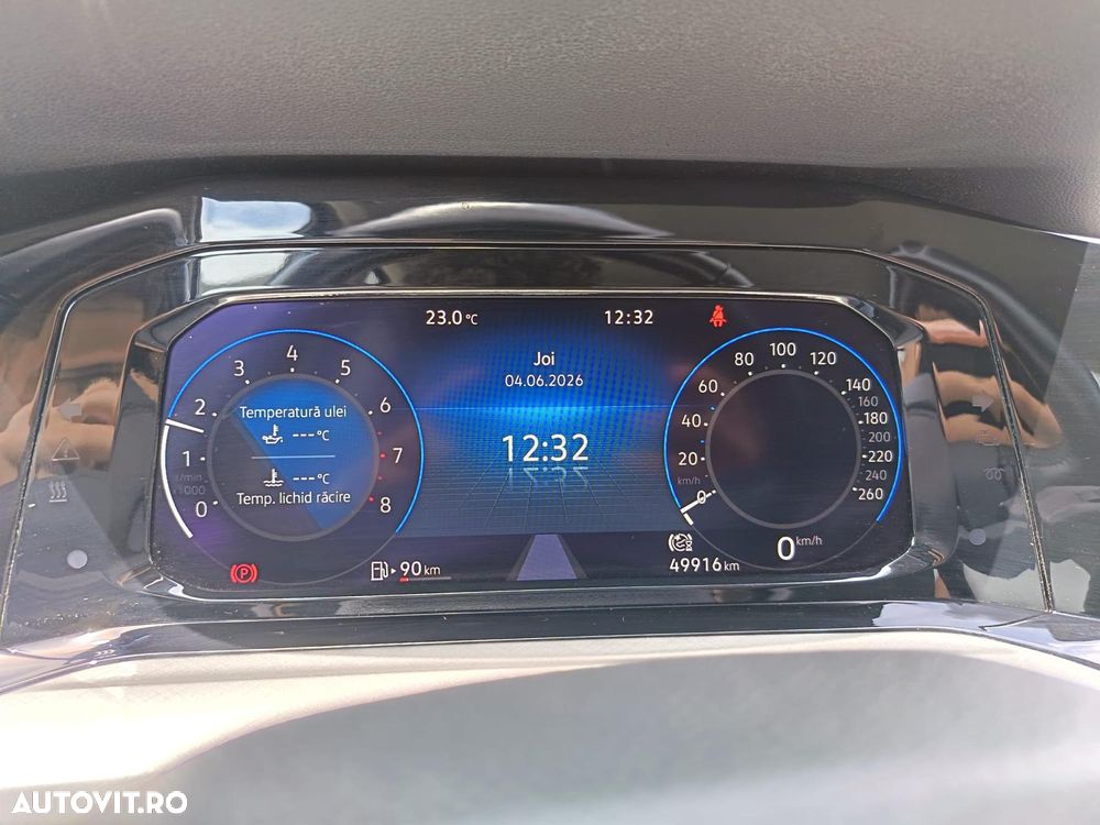 VOLKSWAGEN Golf 2021 — imagine 6