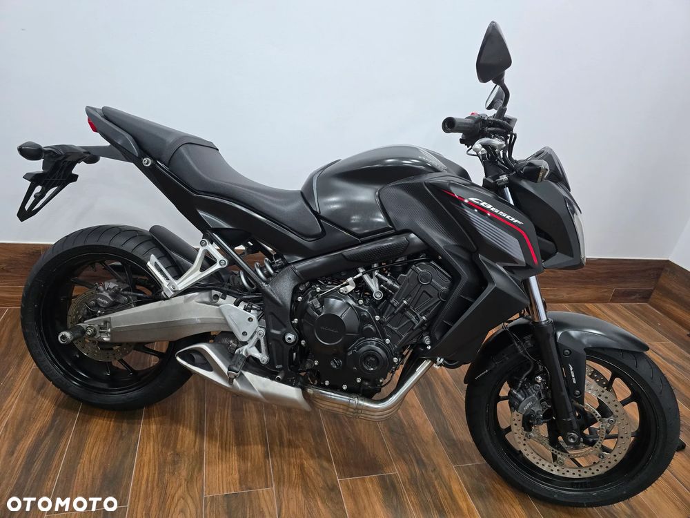 Honda CB - 8