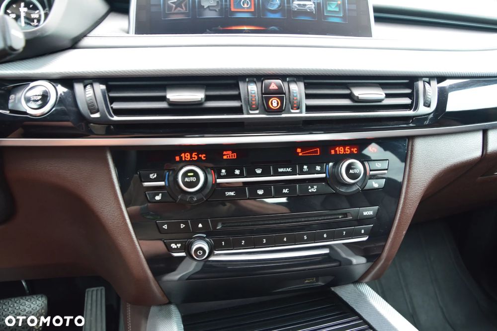 BMW X5 xDrive30d - 26