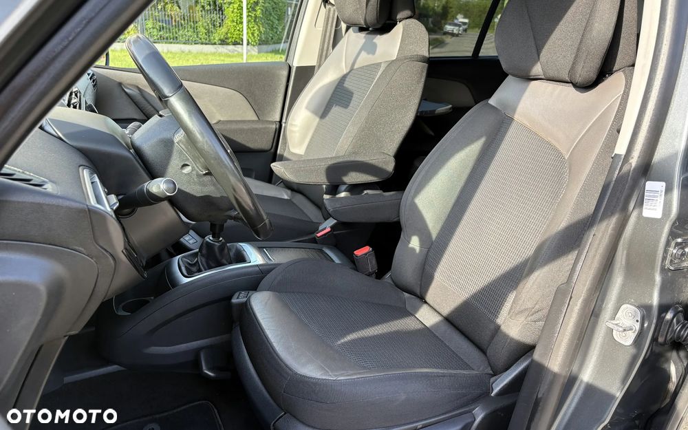 Citroën C4 Grand Picasso BlueHDi 150 Exclusive - 23
