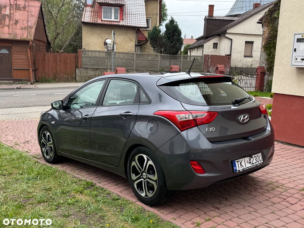 Hyundai i30 1.4 Premium - 3